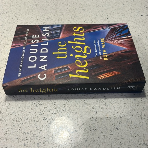 The Heights Novel by Louise Candlish📚 - Picture 6 of 6